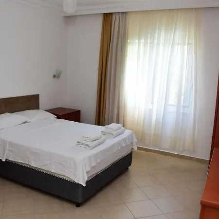 فيلة Anfora Villalari